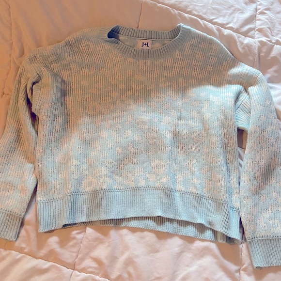 Sweaters - John and Jenn sweater